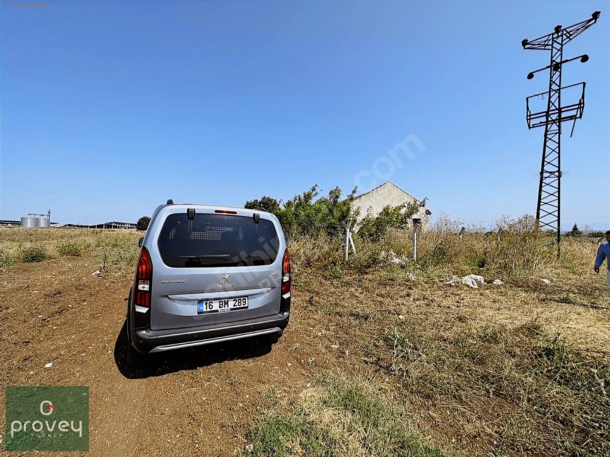 Provey Vera Karacabey Arız'da Bursa Çanakkale Yoluna Cephe Arazi