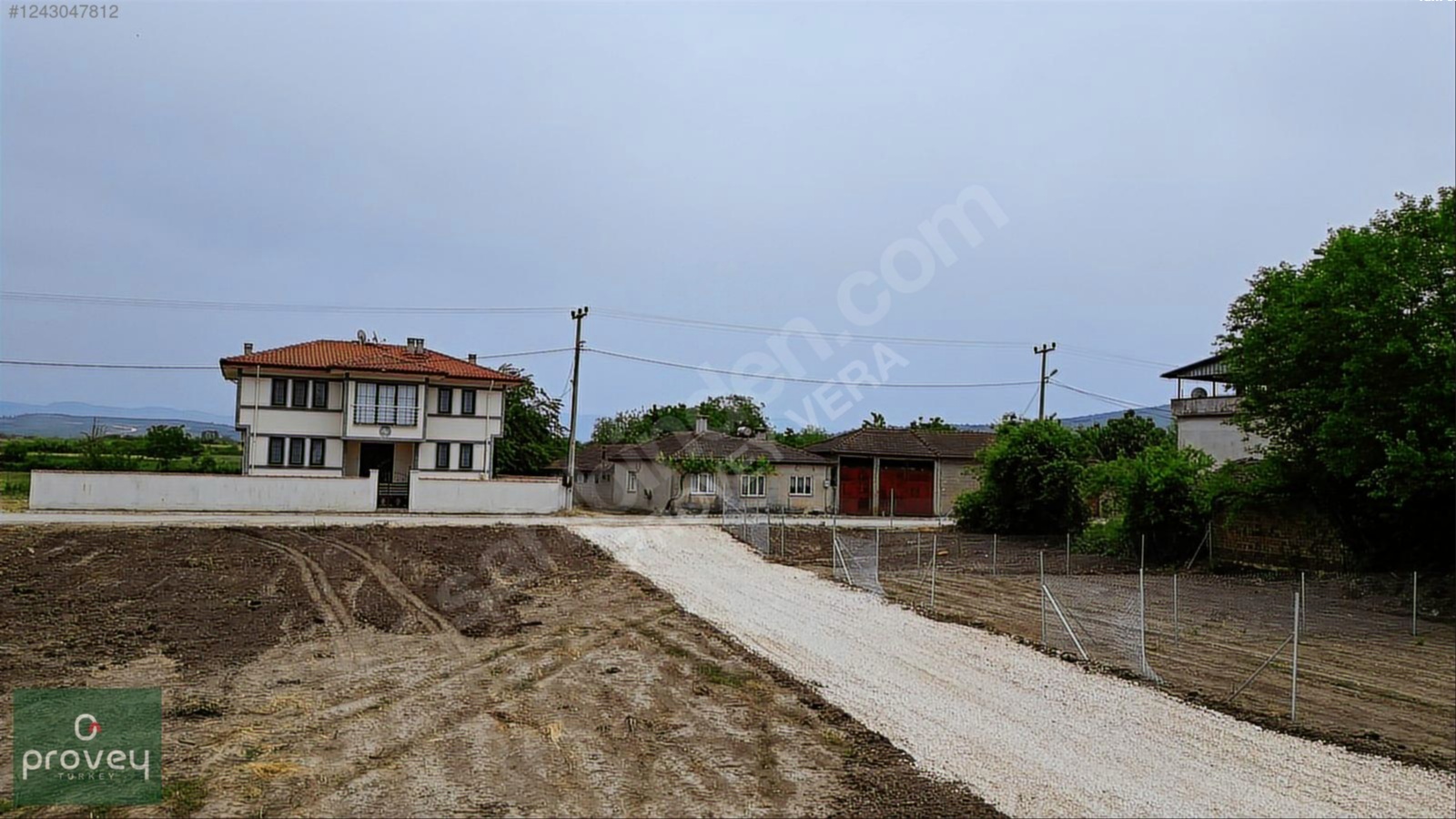 Provey Vera M.kemalpaşa Melik Köy 223 M2 Köy İçi İmarlı Arsa