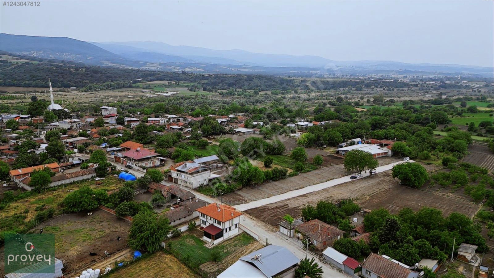 Provey Vera M.kemalpaşa Melik Köy 223 M2 Köy İçi İmarlı Arsa