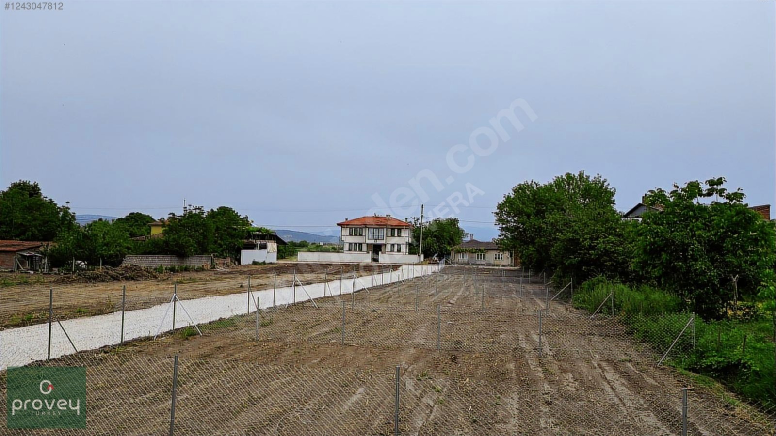 Provey Vera M.kemalpaşa Melik Köy 223 M2 Köy İçi İmarlı Arsa