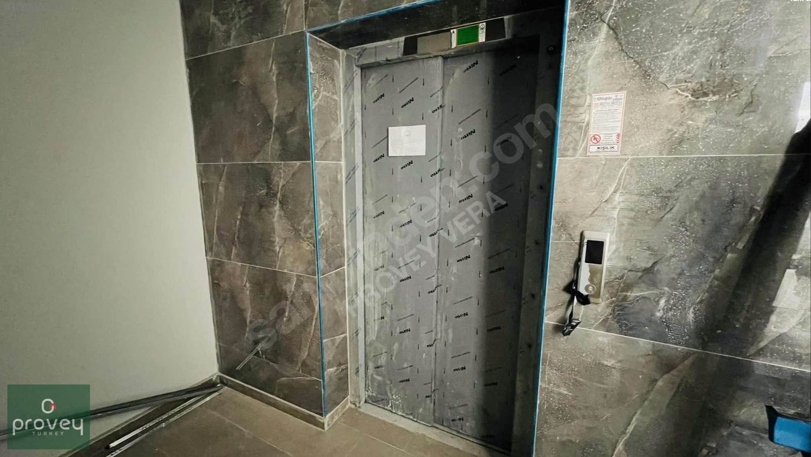 Provey Vera Vişne Caddesi Satılık 5 Katlı Komple Bina