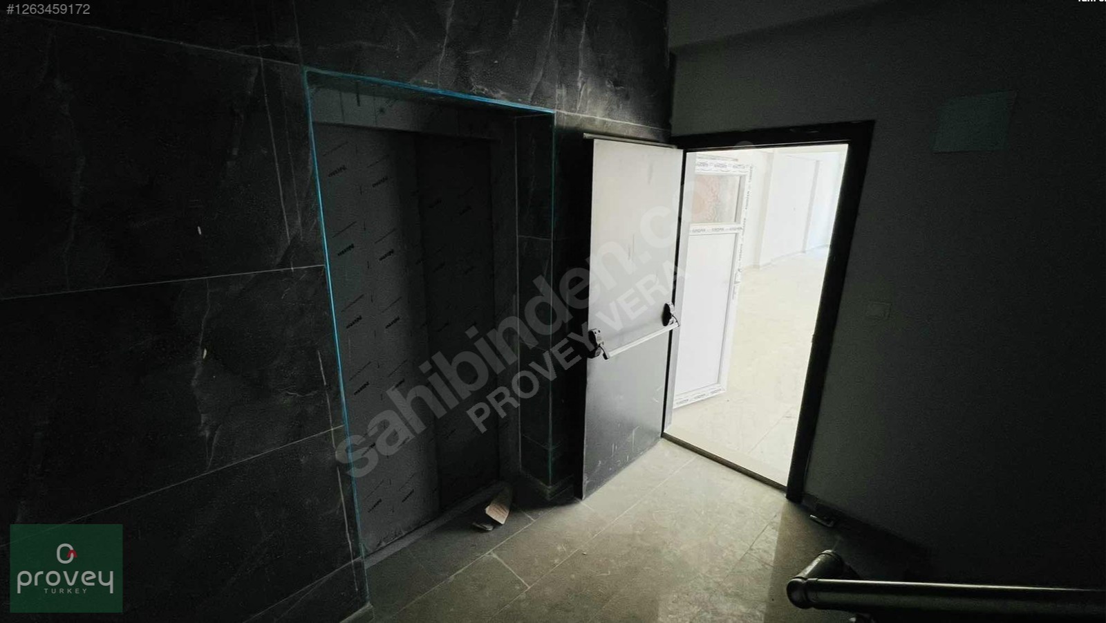 Provey Vera Vişne Caddesi Satılık 5 Katlı Komple Bina