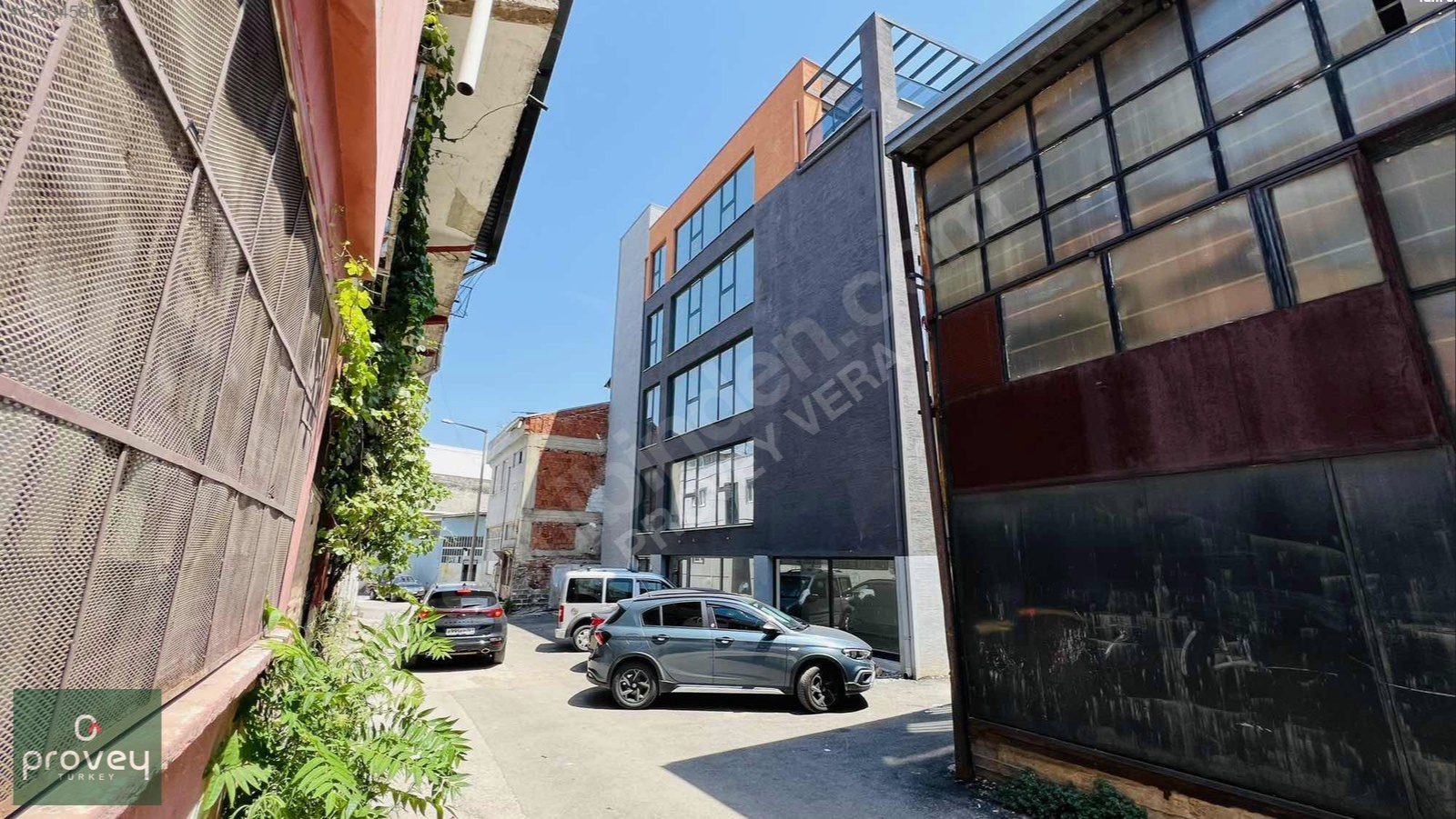 Provey Vera Vişne Caddesi Satılık 5 Katlı Komple Bina
