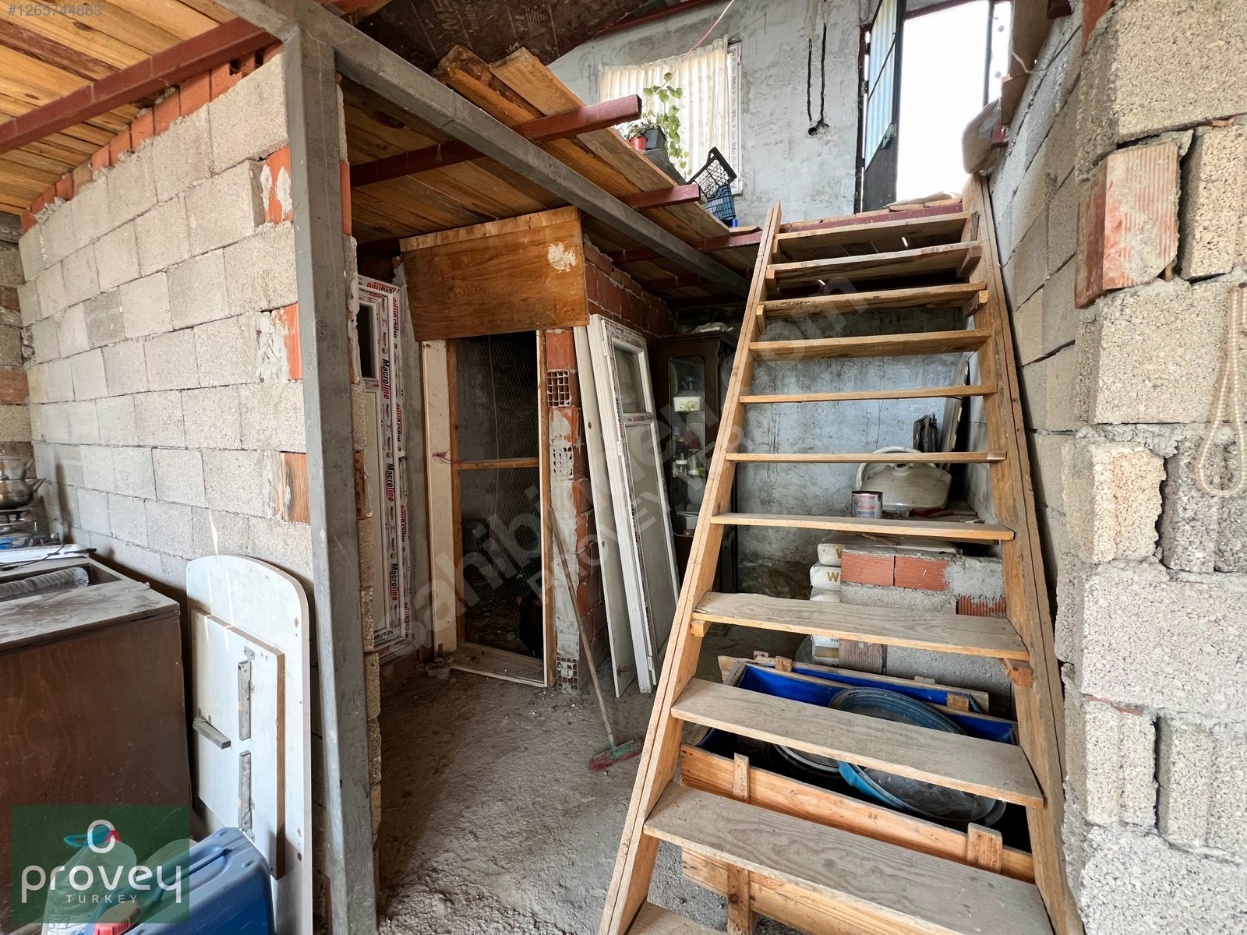 Provey Vera Demirtaş Barbaros'ta Satılık 130 M2 Hobi Bahçesi