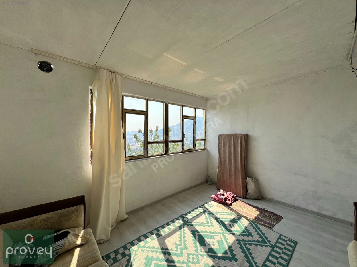 Provey Vera Demirtaş Barbaros'ta Satılık 130 M2 Hobi Bahçesi