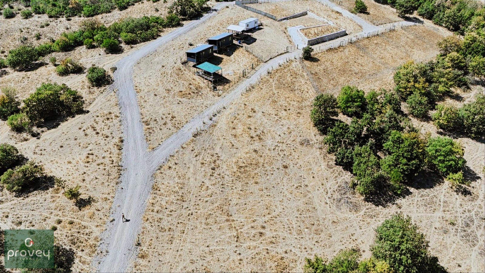 Provey Vera Dağyenice Gölete 900mt Mesafede 490m2 Satılık Tarla