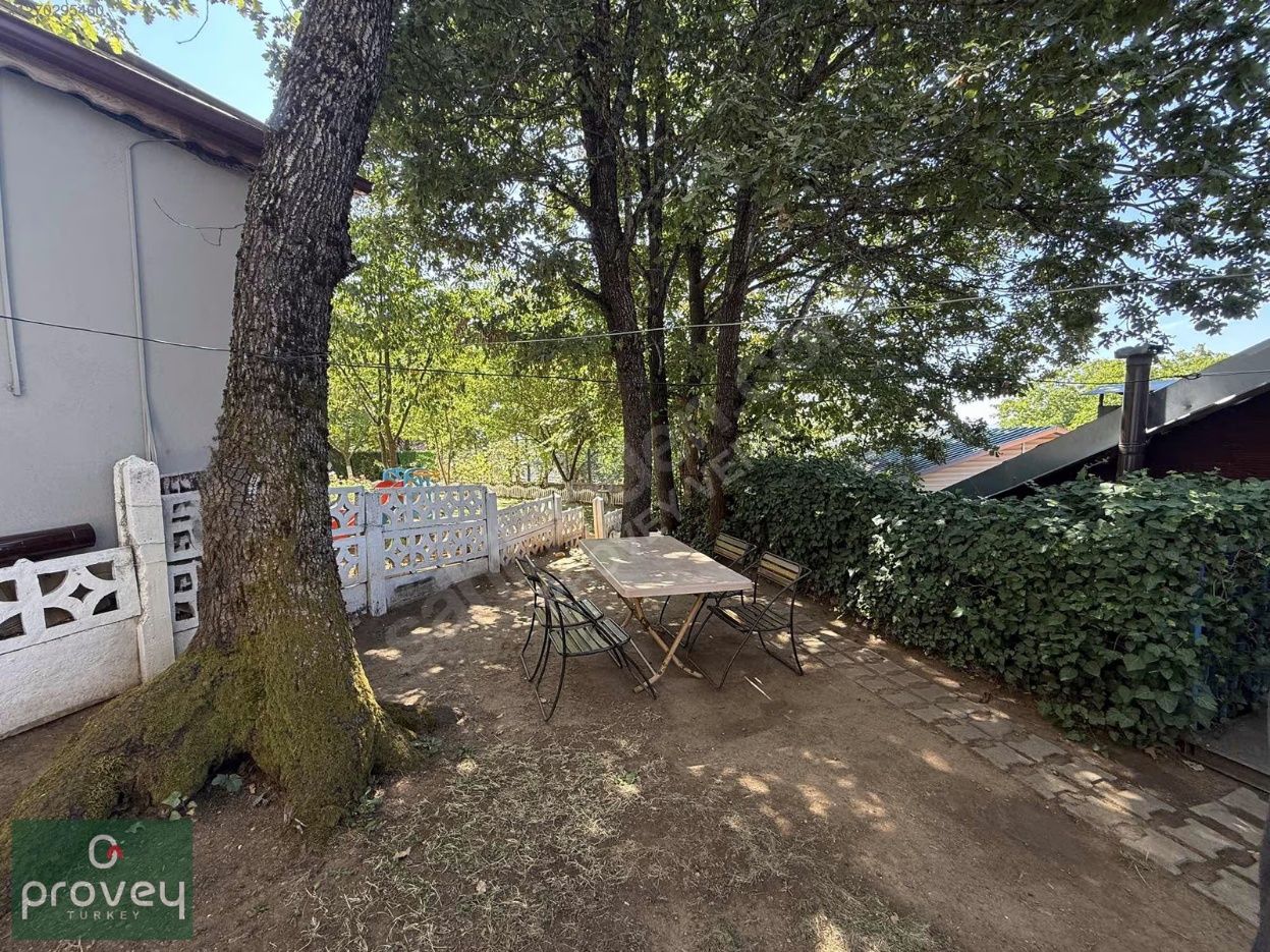 Provey Vera Hüseyinalan Köyü Satılık Müstakil Ev