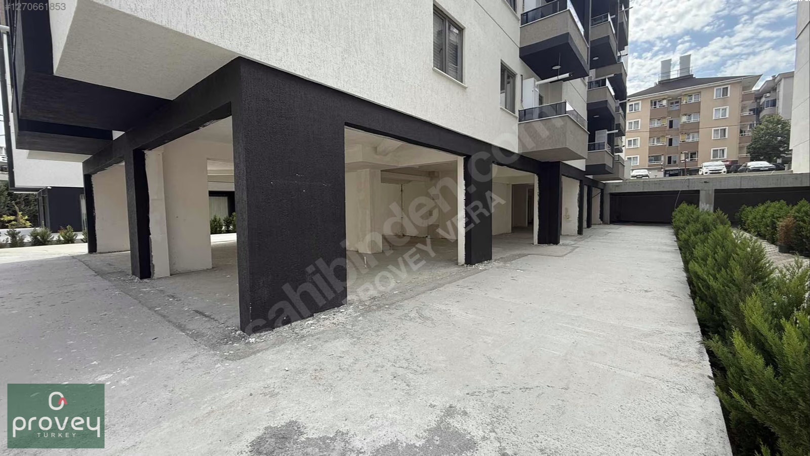 Provey Vera Baylan Plus 475 M2 Kiralık İş Yeri