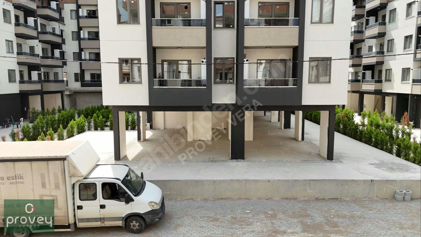 Provey Vera Baylan Plus 475 M2 Kiralık İş Yeri