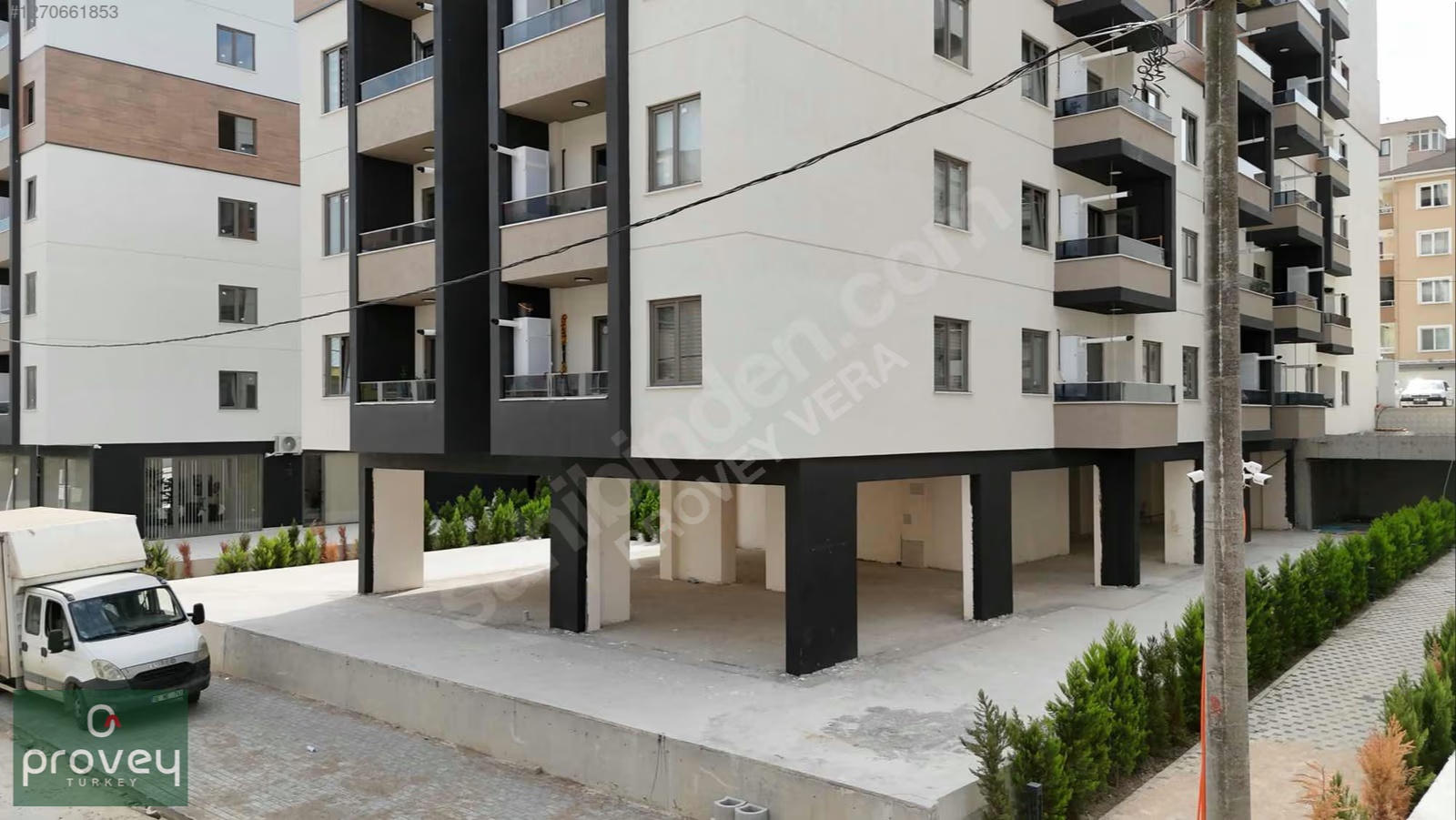 Provey Vera Baylan Plus 475 M2 Kiralık İş Yeri