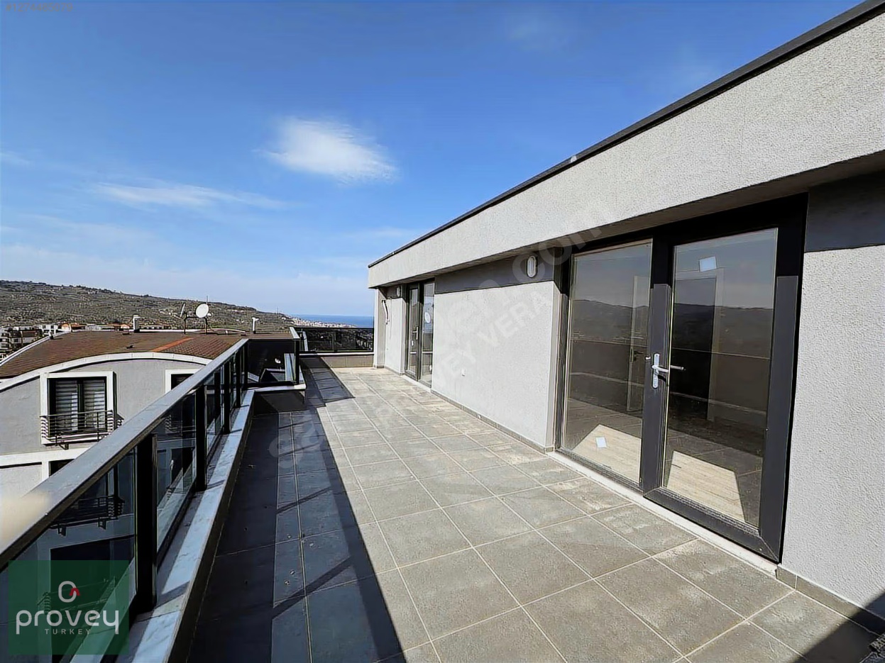 Provey Vera Mudanya Komşupark Deniz Manzaralı 3+1 Dubleks Daire
favorilerime Ekle


yazdır
facebook İle Paylaş X İle Paylaş E-posta İle Gönder