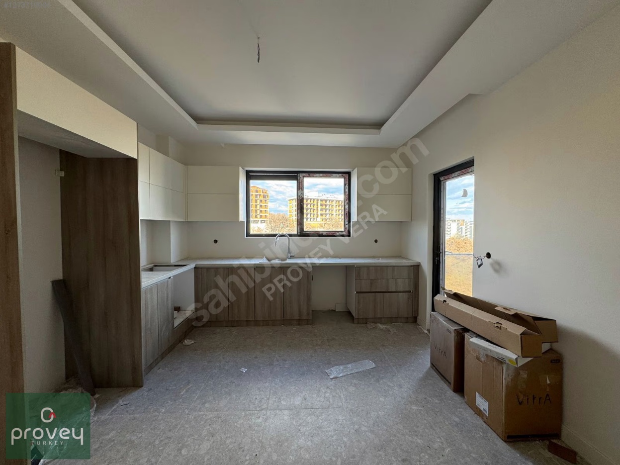 Provey Vera Sade Yeşil Kayapa'da Satılık 240m2 4+1 Dubleks Daire