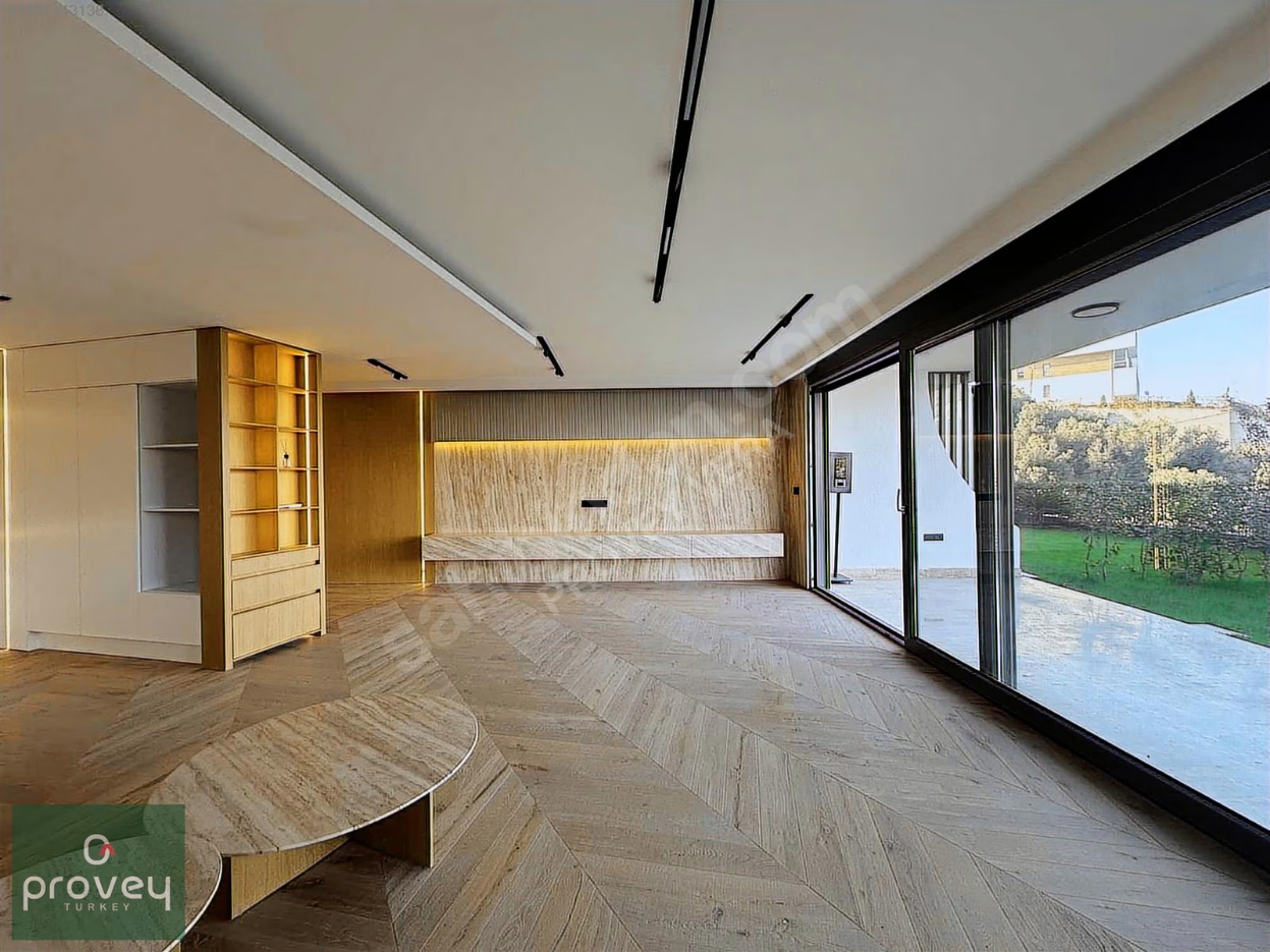 Provey Vera Bosphorus Mudanya Deniz Manzaralı 4+1 Bahçe Dubleksi