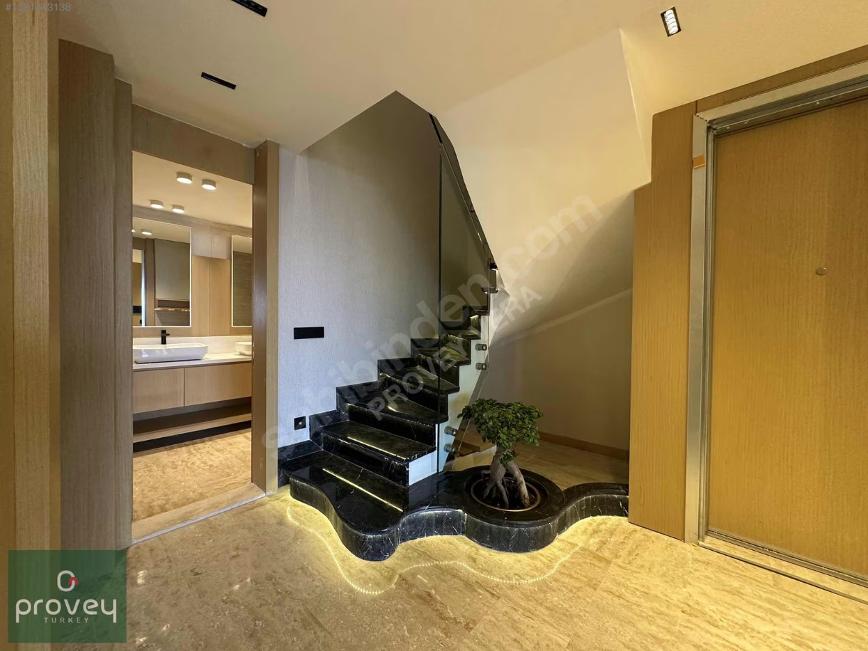 Provey Vera Bosphorus Mudanya Deniz Manzaralı 4+1 Bahçe Dubleksi