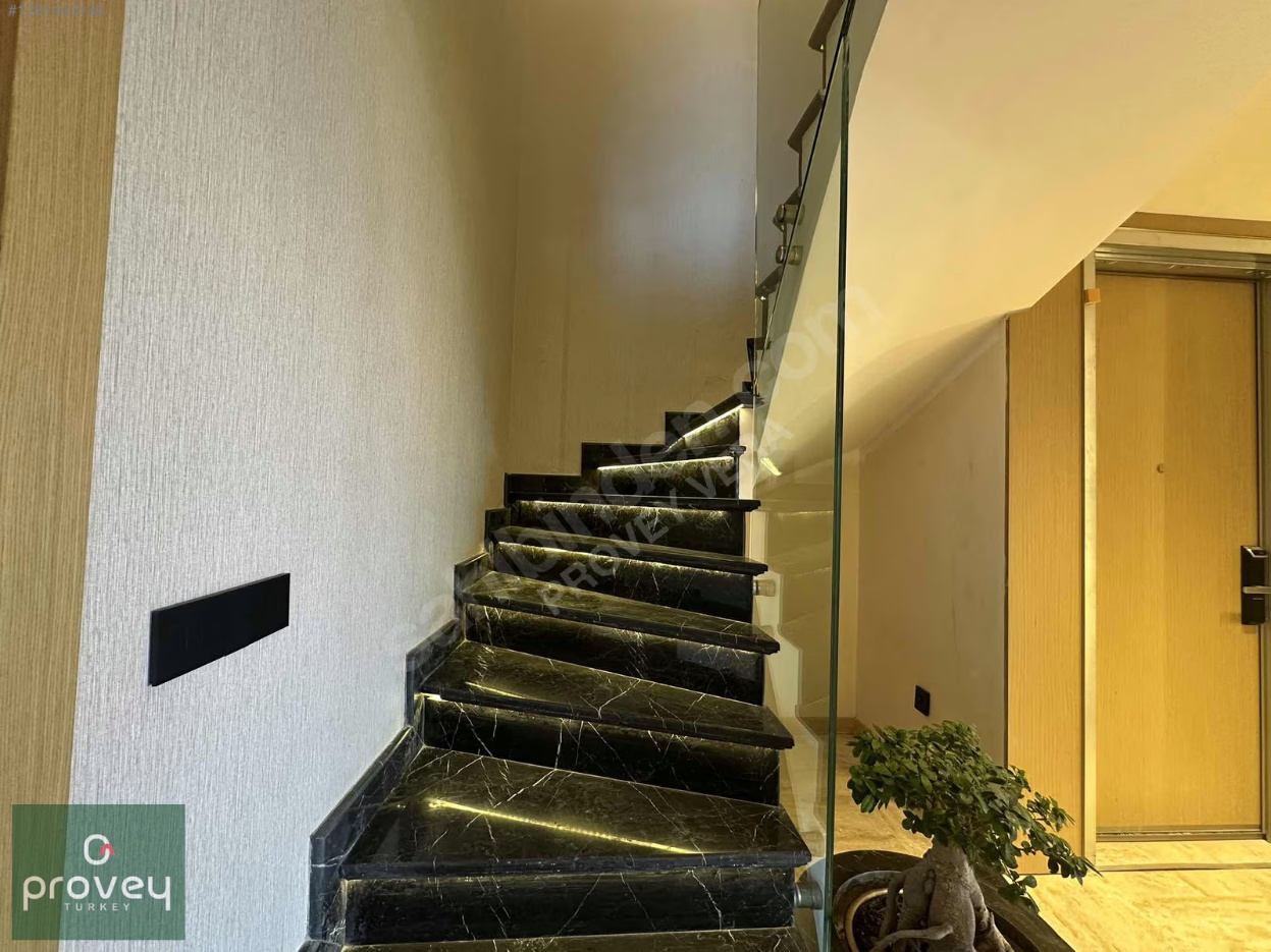 Provey Vera Bosphorus Mudanya Deniz Manzaralı 4+1 Bahçe Dubleksi