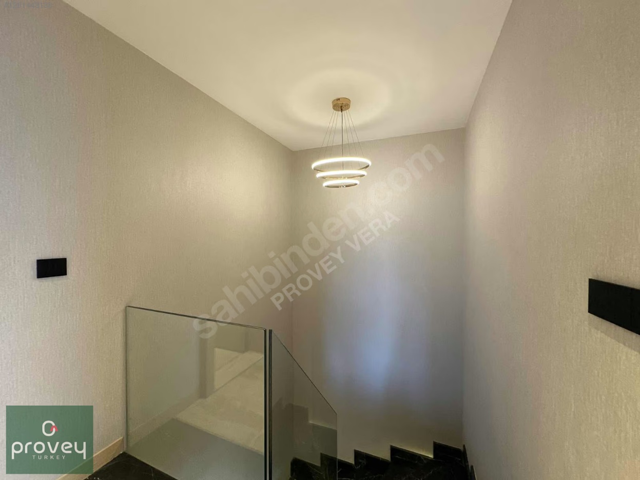 Provey Vera Bosphorus Mudanya Deniz Manzaralı 4+1 Bahçe Dubleksi