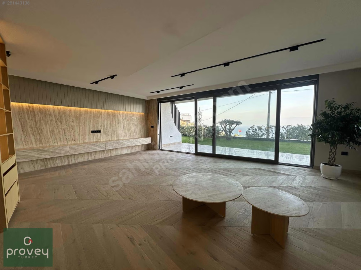 Provey Vera Bosphorus Mudanya Deniz Manzaralı 4+1 Bahçe Dubleksi