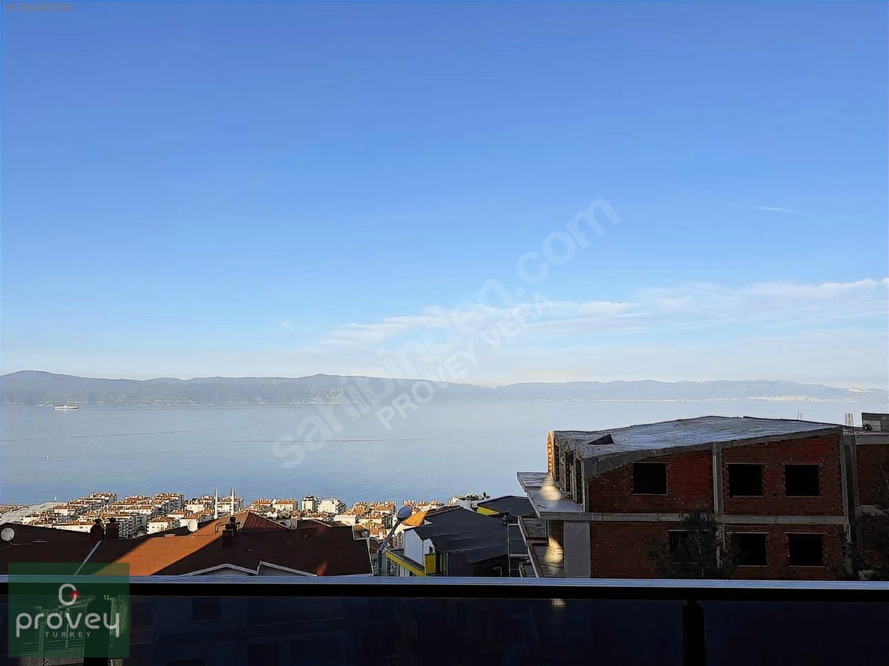 Provey Vera Mudanya Komşuparkdeniz Manzaralı 4+1 Satılık Daire