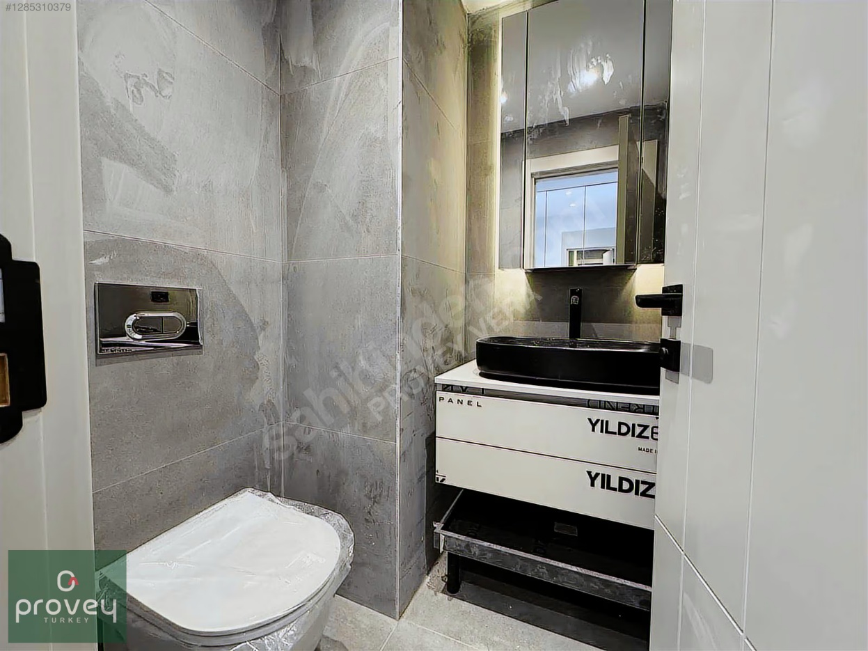 Provey Vera'dan Balat'da Satılık Lüks 1+1 Daire