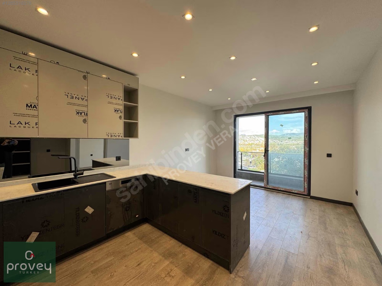 Provey Vera'dan Balat'da Satılık Lüks 1+1 Daire