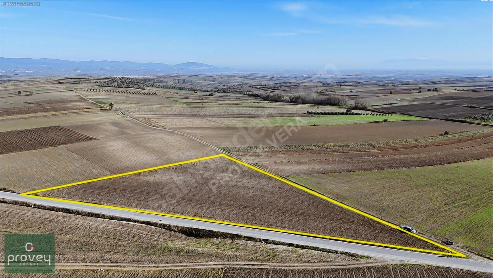 PROVEY VERA'DAN BALIKESİR DOĞA KÖY'DE 7800 M2 TARLA