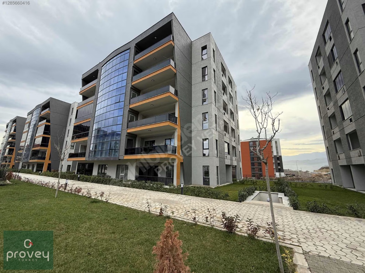 Provey Vera İnegöl Vizyon 3+1 Bahçe Katı Satılık Daire