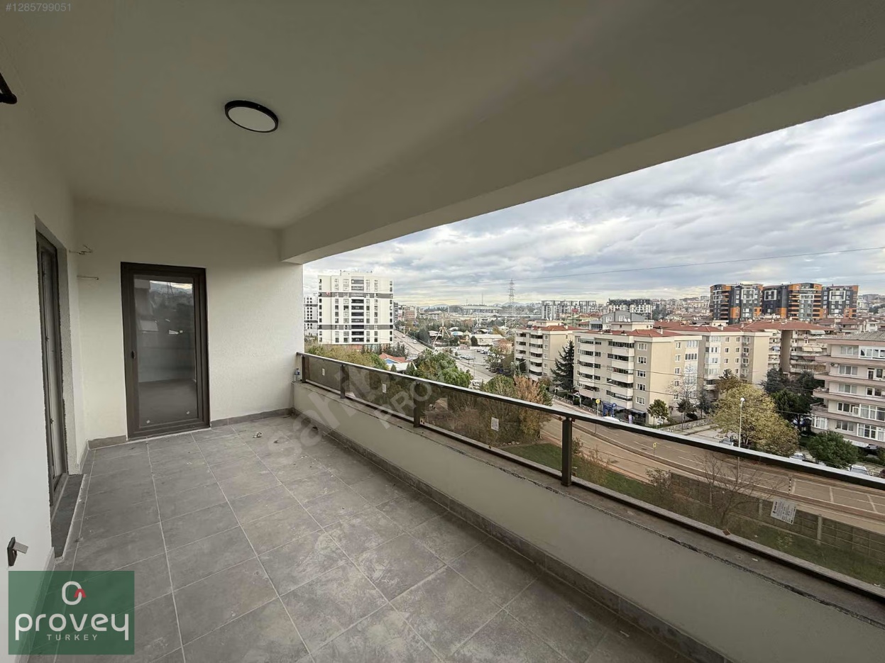 Provey Vera Çelebi Podyum'da Podyum Manzaralı 3+1 Fırsat Daire