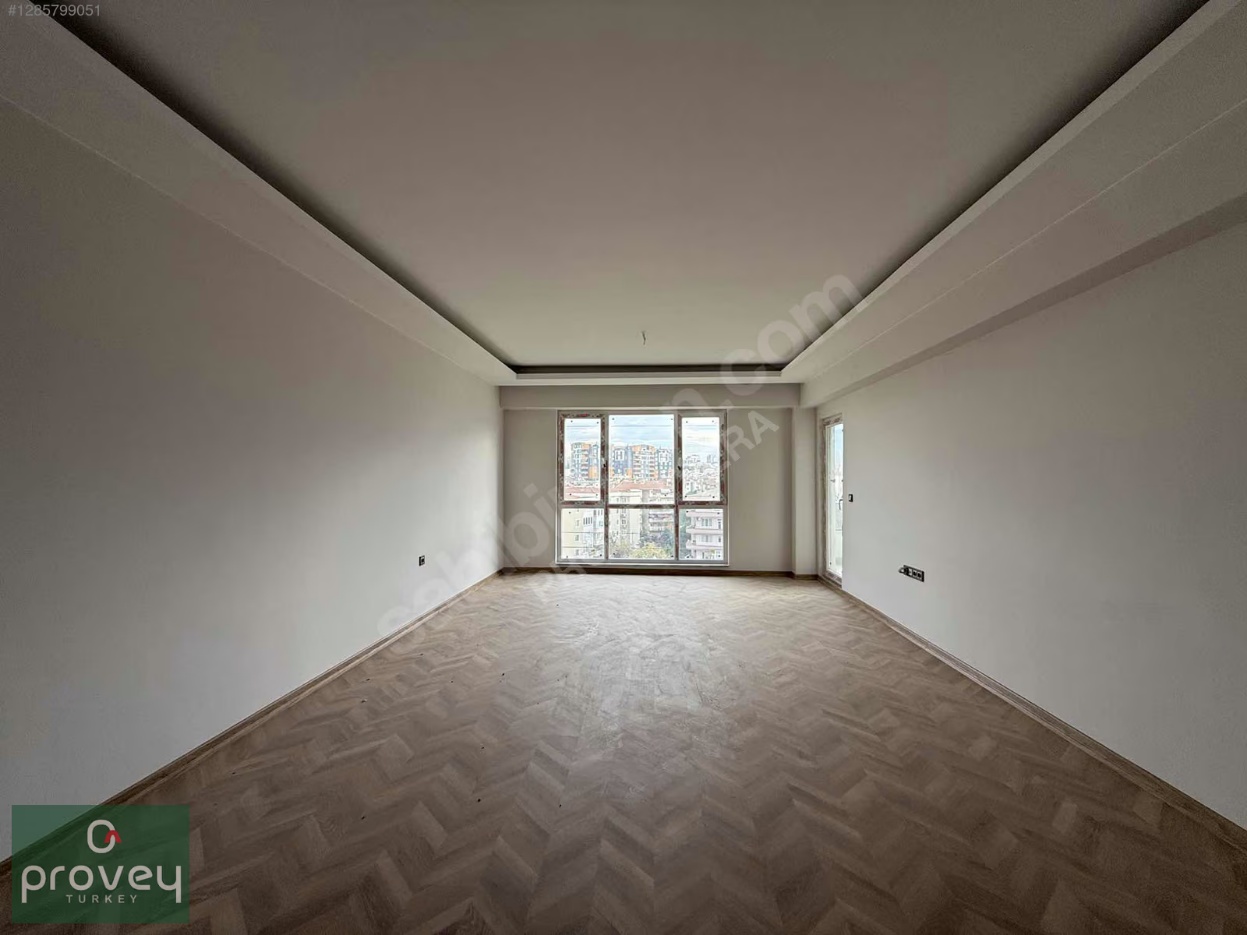 Provey Vera Çelebi Podyum'da Podyum Manzaralı 3+1 Fırsat Daire