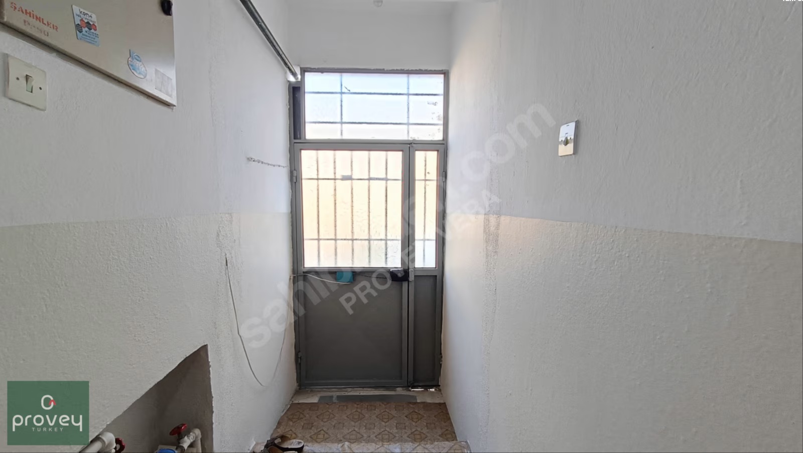 Provey Vera Gülbahçe'de Önü Açık Satılık Müstakil Bina