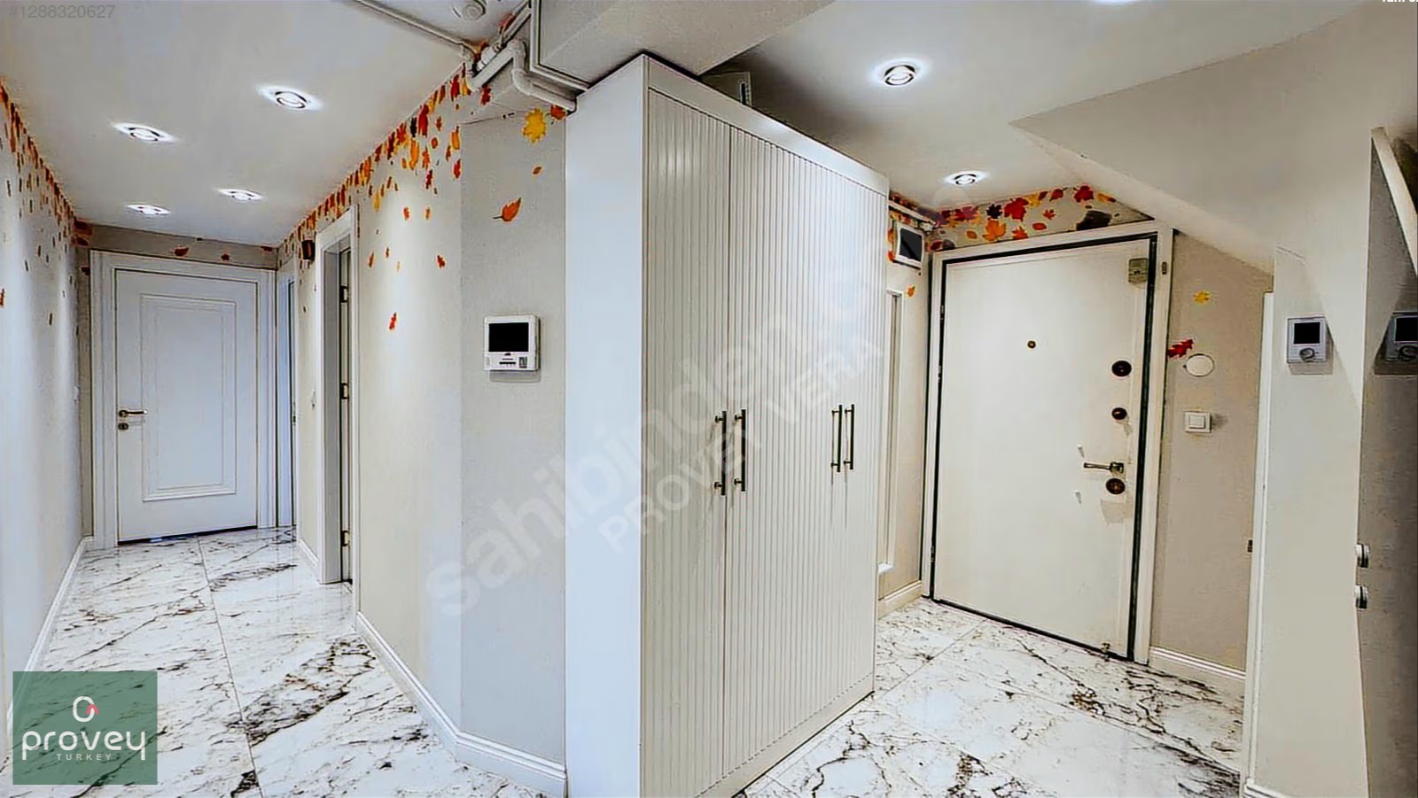 Provey Vera 23 Nisan Foreli Evlerin'de Satılık Eşyalı 5+1 Daire