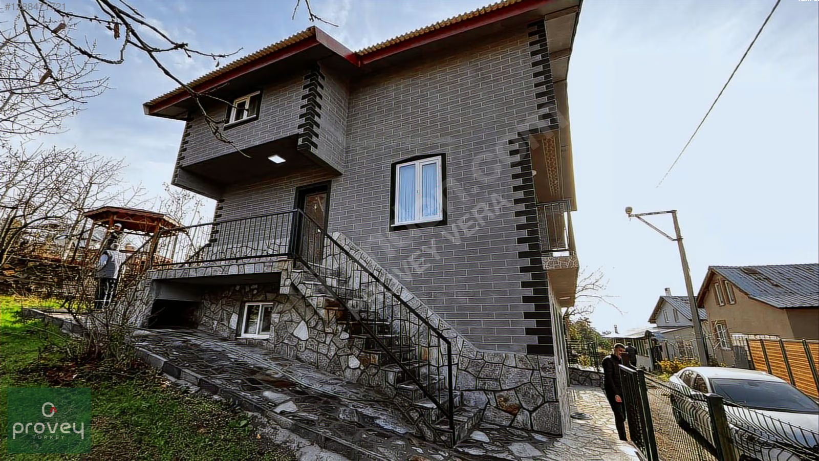 Provey Vera Uludağ Bağlı Köyünde Satılık Müstakil Ev