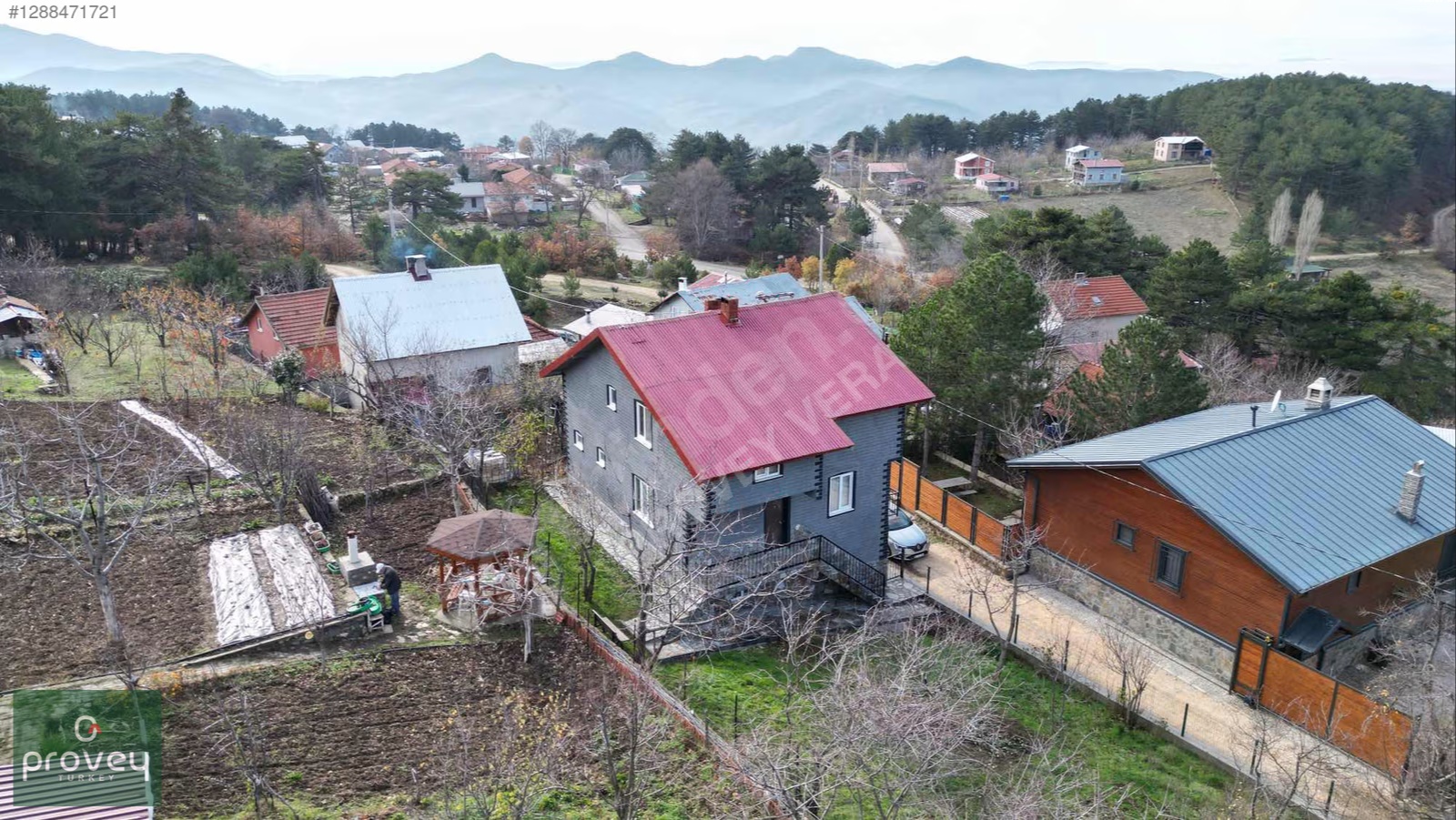 Provey Vera Uludağ Bağlı Köyünde Satılık Müstakil Ev