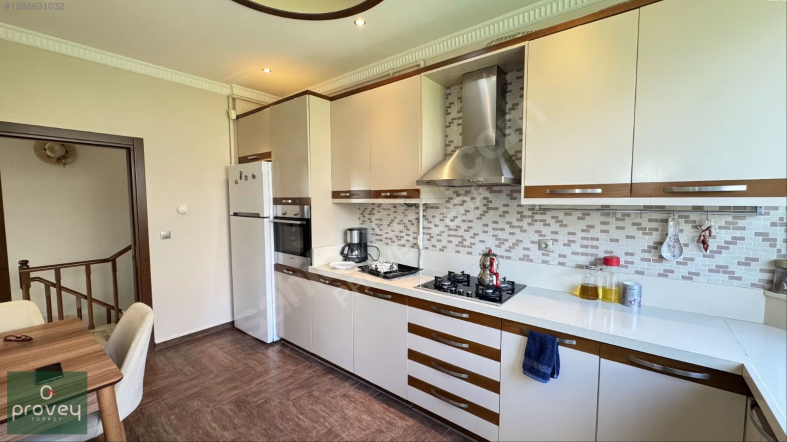 Provey Vera Bademli Mürsel'de Site İçi 6+2 Bahçeli Satılık Villa