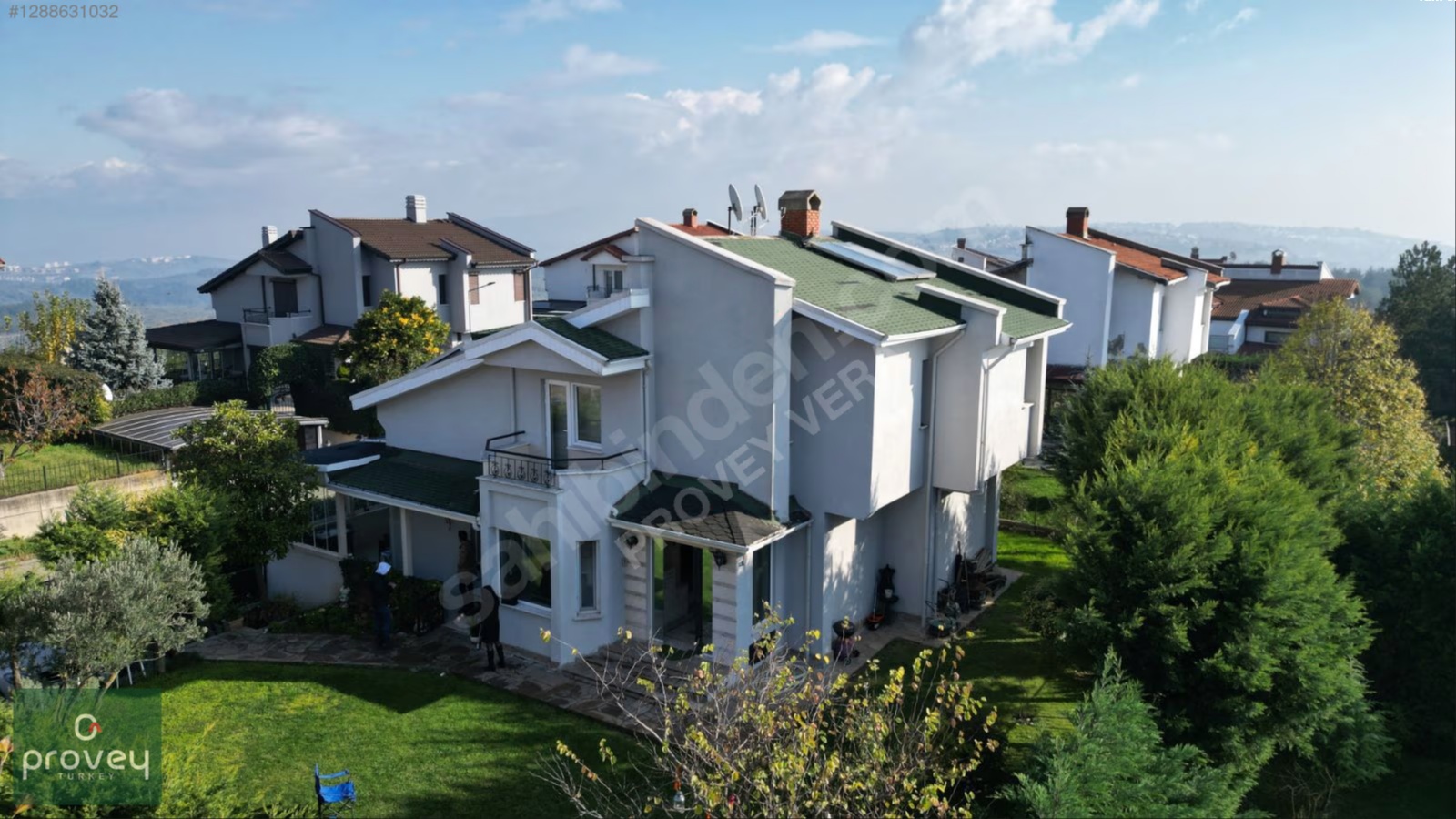 Provey Vera Bademli Mürsel'de Site İçi 6+2 Bahçeli Satılık Villa