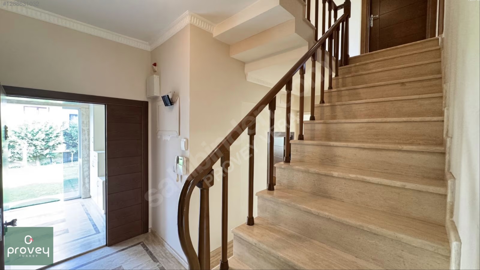 Provey Vera Bademli Mürsel'de Site İçi 6+2 Bahçeli Satılık Villa