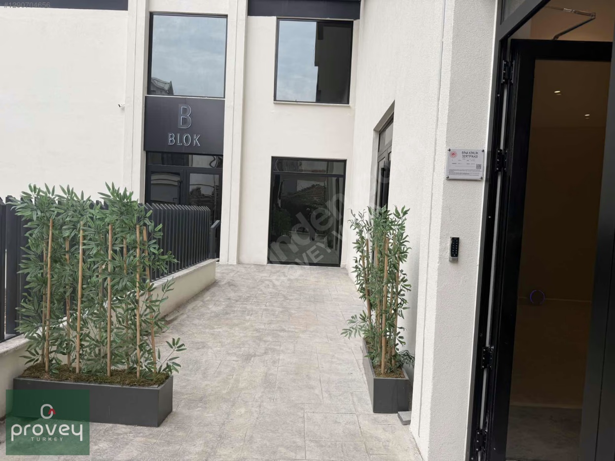 Provey Vera Balat 1+1 Eşyalı Yüksek Kiracılı Arakat Lüks Daire