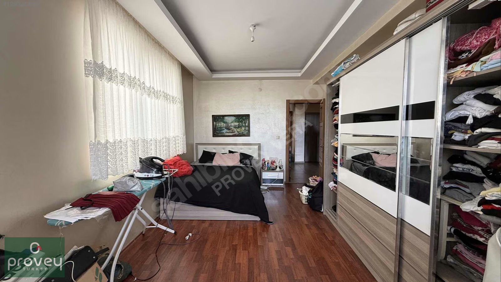 Provey Vera Atabulvarı'na 100 Metre Cephe Komple Satılık Bina