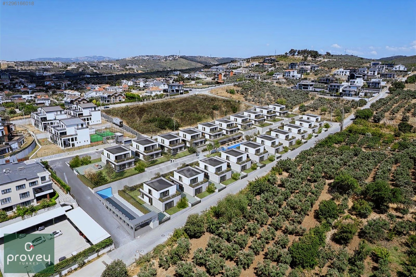 PROVEY VERA'DA AVLU NİLÜFERKÖY'DE SATILIK 4+1 LÜKS VİLLA