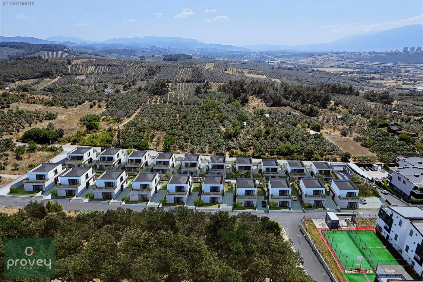 Provey Vera'da Avlu Nilüferköy'de Satılık 4+1 Lüks Villa