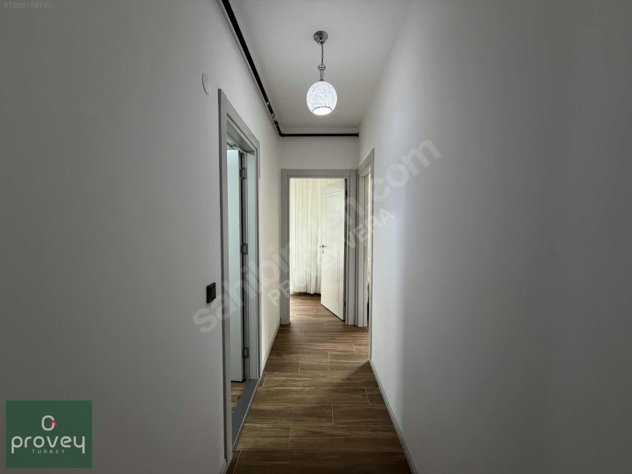 Provey Vera Özlüce Bulvar Ostaş Neva Suit'te Satılık 2+1 Daire