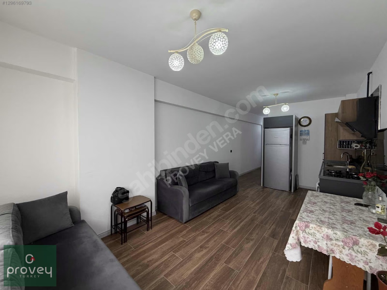 Provey Vera Özlüce Bulvar Ostaş Neva Suit'te Satılık 2+1 Daire