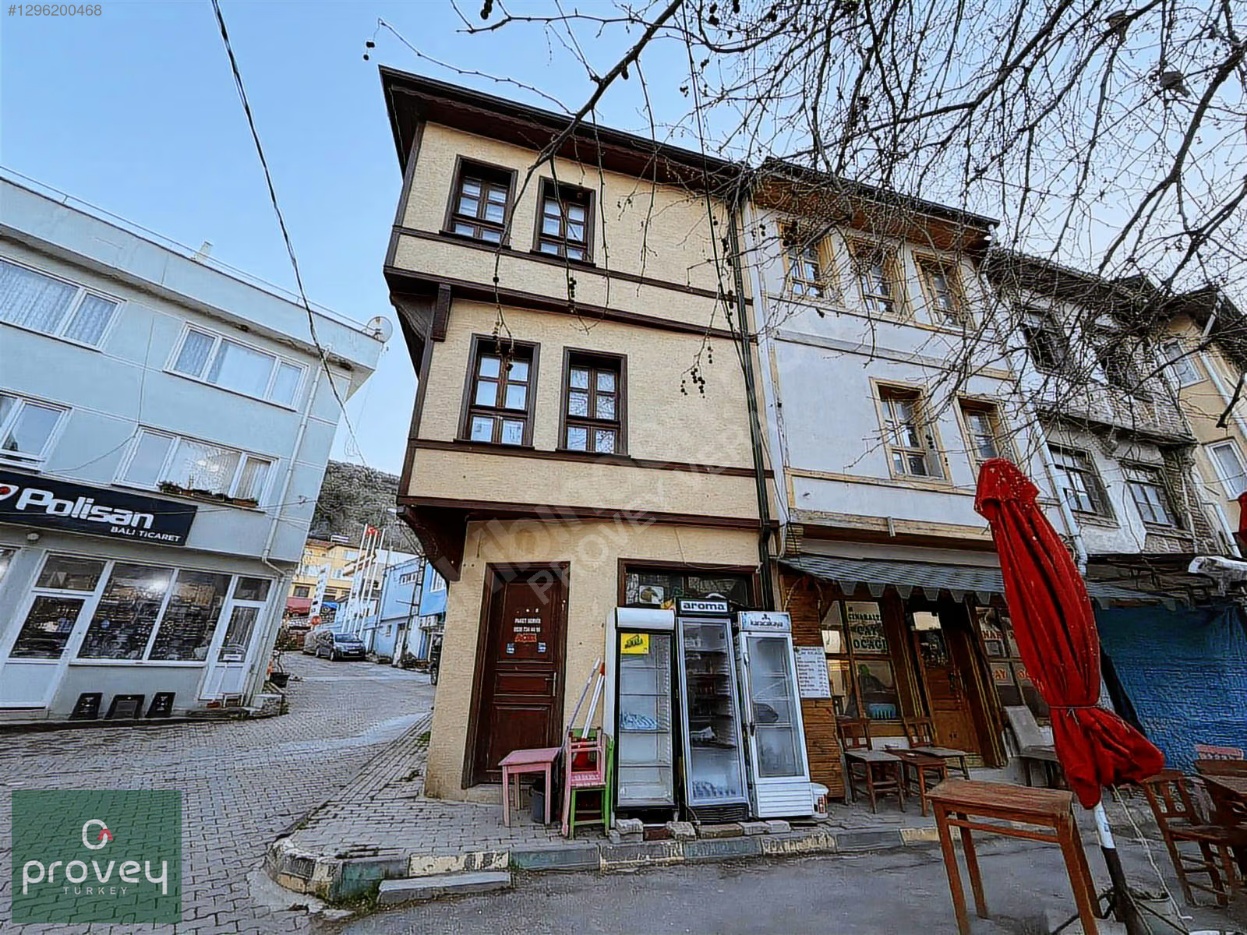 Provey Vera Mudanya Trilye 3 Katlı Ev 14 M2 Dükkan Satılık