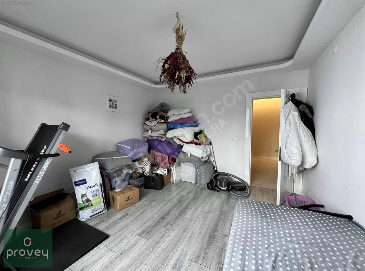 Provey Vera Balat'ta Havuzlu Sitede Satılık Ara Kat 3+1 Daire
favorilerime Ekle


yazdır
facebook İle Paylaş X İle Paylaş E-posta İle Gönder